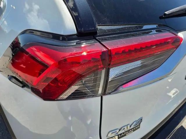 2020 Toyota RAV4 Hybrid XSE
