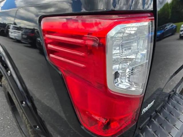 2019 Nissan Titan SL