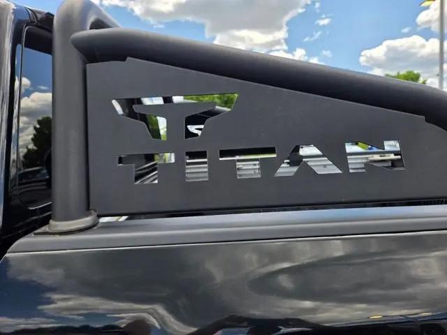 2019 Nissan Titan SL