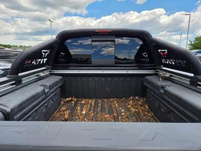 2019 Nissan Titan SL