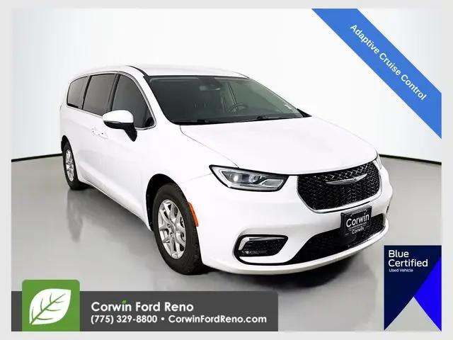2023 Chrysler Pacifica Touring L for sale in Reno, NV
