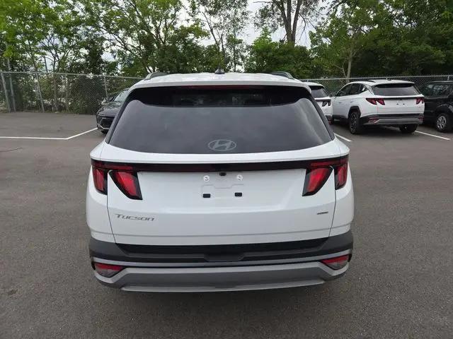 2026 Hyundai Tucson SEL Plus
