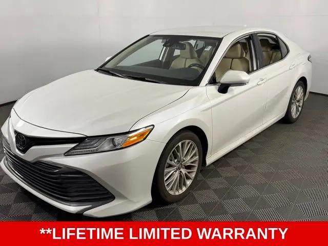 2019 Toyota Camry XLE