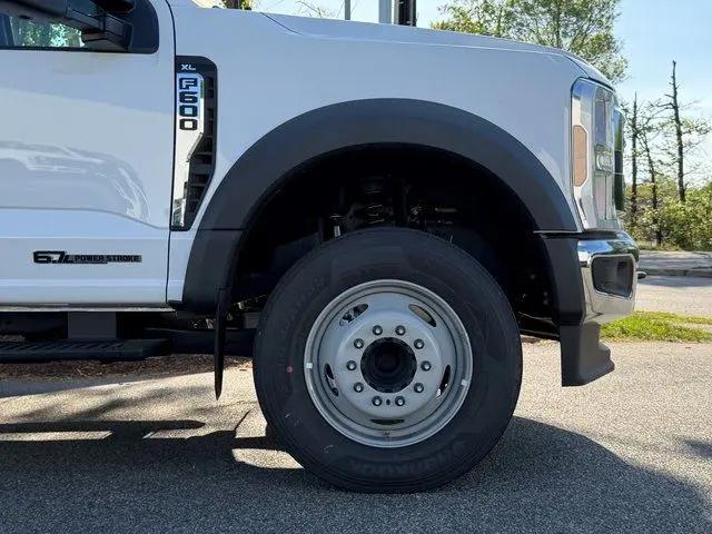 2025 Ford 600 XL
