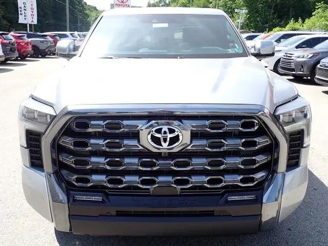 2026 Toyota Tundra Platinum Hybrid CrewMax 5.5' Bed