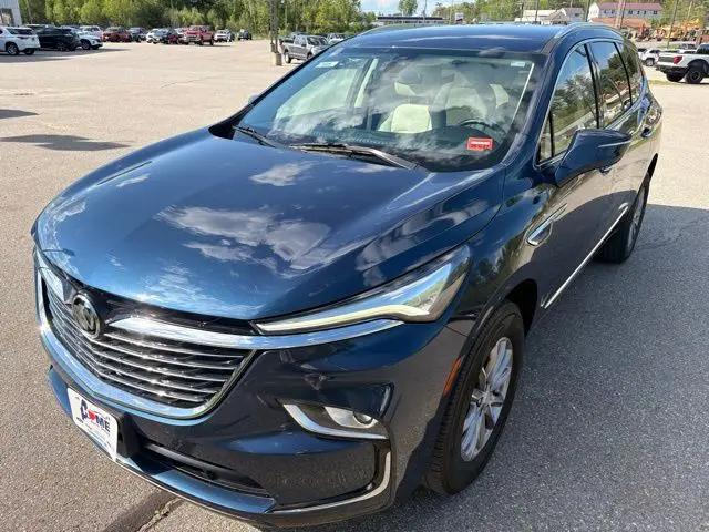 2023 Buick Enclave Essence AWD