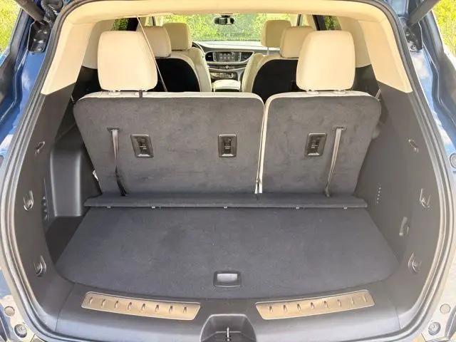 2023 Buick Enclave Essence AWD