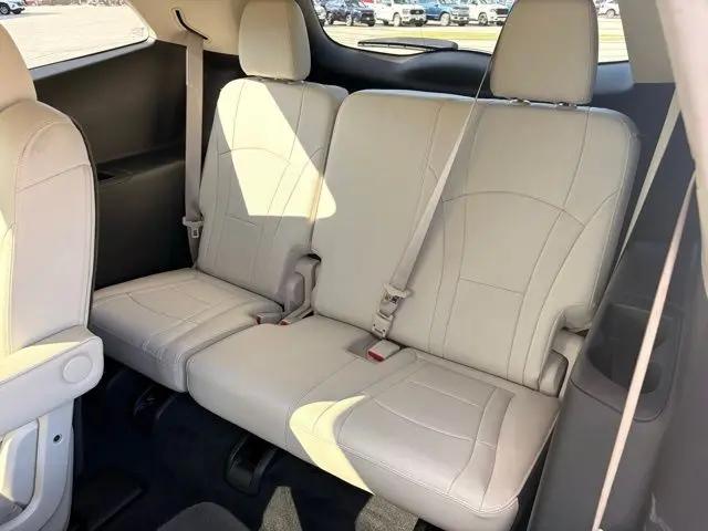 2023 Buick Enclave Essence AWD