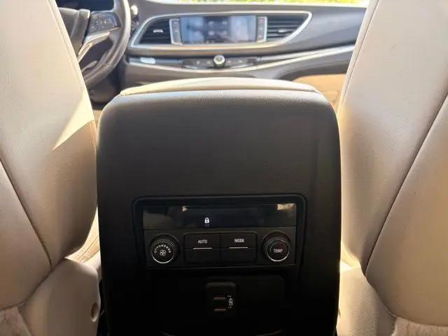 2023 Buick Enclave Essence AWD