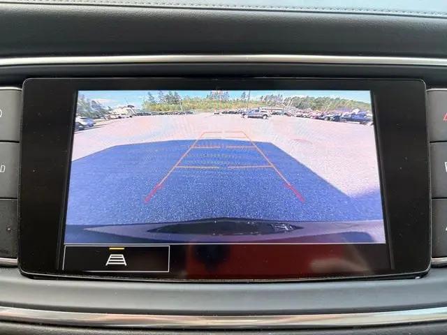 2023 Buick Enclave Essence AWD
