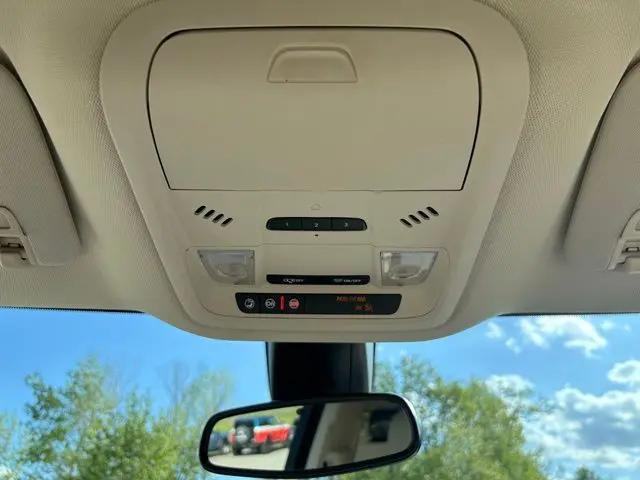 2023 Buick Enclave Essence AWD