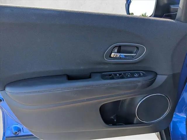 2022 Honda HR-V 2WD EX