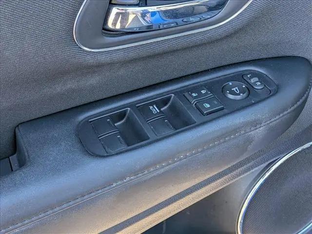2022 Honda HR-V 2WD EX