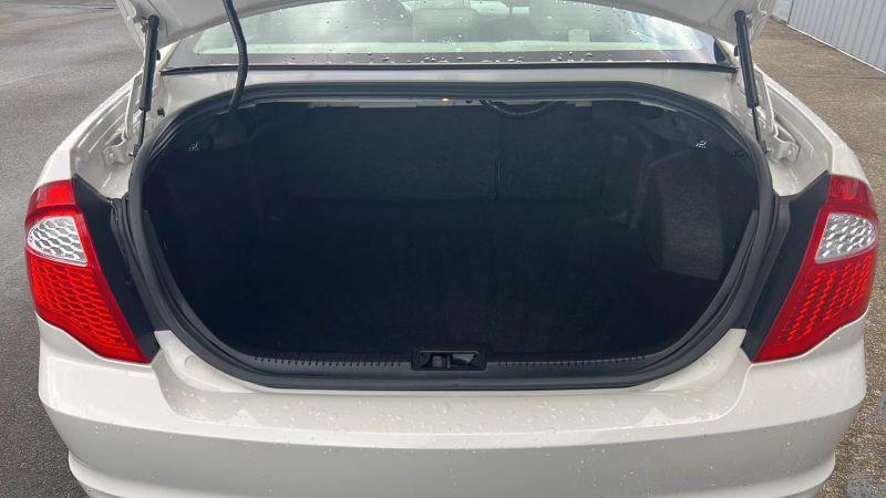 2011 Ford Fusion S