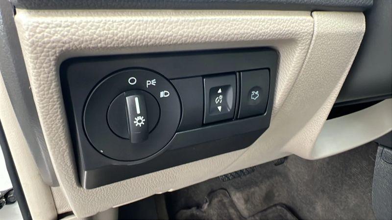 2011 Ford Fusion S