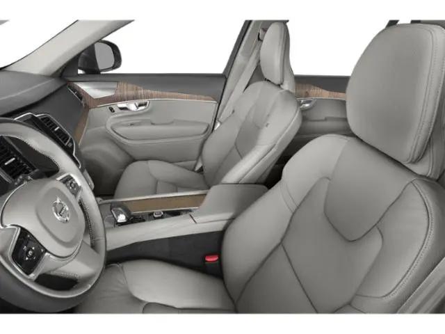 2024 Volvo XC90 Recharge T8 Ultimate Bright Theme 7-Seater