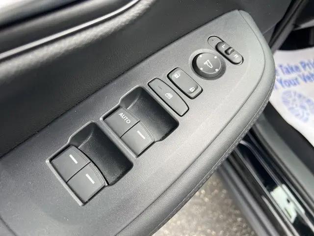 2024 Honda HR-V AWD LX
