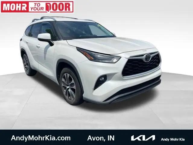2021 Toyota Highlander XLE for sale in Avon, IN