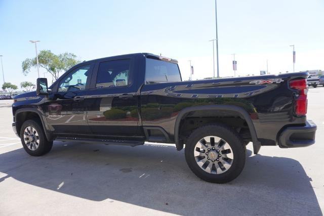 2025 Chevrolet Silverado 2500HD 4WD Crew Cab Standard Bed Custom