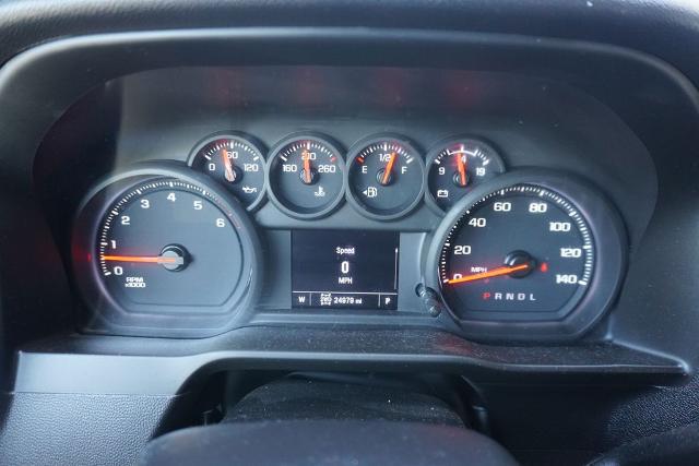 2025 Chevrolet Silverado 2500HD 4WD Crew Cab Standard Bed Custom