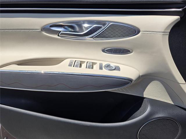 2022 Genesis GV70 2.5T AWD