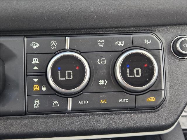 2020 Land Rover Defender 110 SE