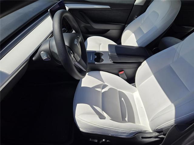 2022 Tesla Model 3 Long Range Dual Motor All-Wheel Drive