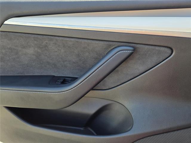 2022 Tesla Model 3 Long Range Dual Motor All-Wheel Drive