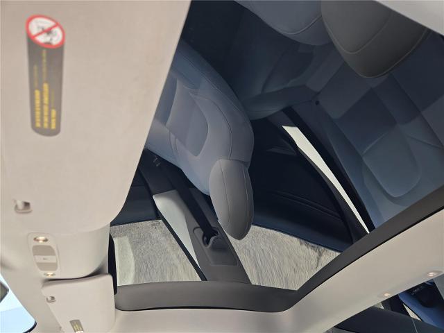 2022 Tesla Model 3 Long Range Dual Motor All-Wheel Drive