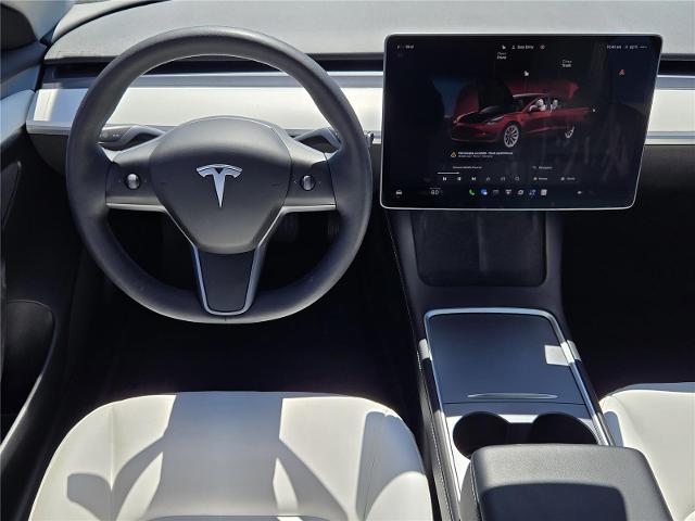 2022 Tesla Model 3 Long Range Dual Motor All-Wheel Drive