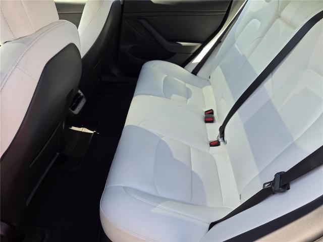 2022 Tesla Model 3 Long Range Dual Motor All-Wheel Drive