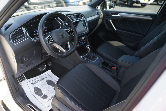 2024 Volkswagen Tiguan 2.0T SE R-Line Black