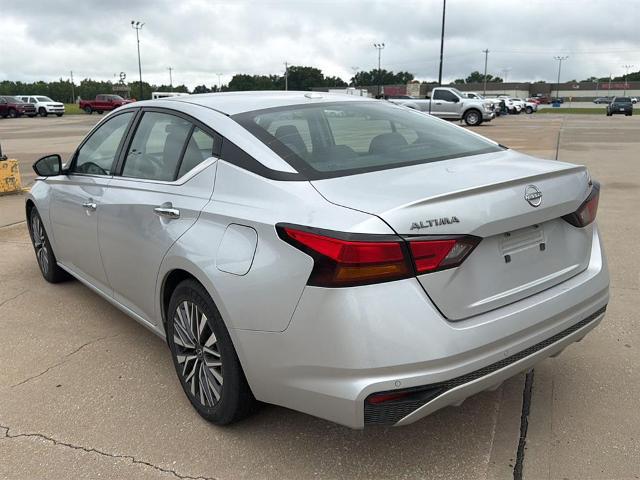 2024 Nissan Altima SV FWD