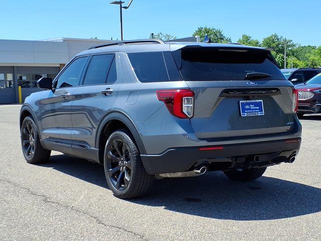 2024 Ford Explorer ST-Line