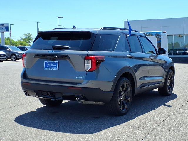 2024 Ford Explorer ST-Line