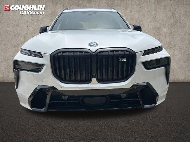 2024 BMW X7 M60i