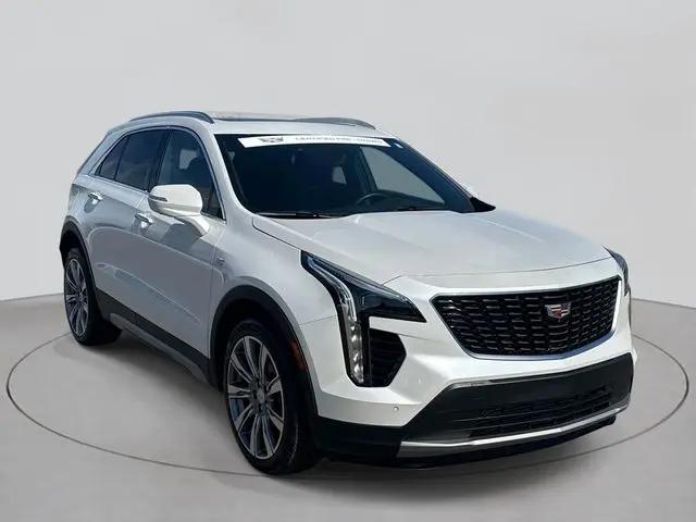 2023 Cadillac XT4 AWD Premium Luxury