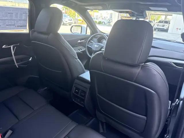 2023 Cadillac XT4 AWD Premium Luxury