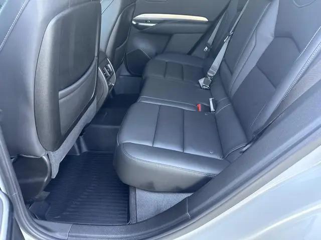 2023 Cadillac XT4 AWD Premium Luxury
