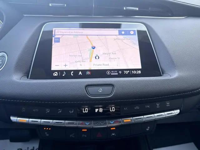 2023 Cadillac XT4 AWD Premium Luxury