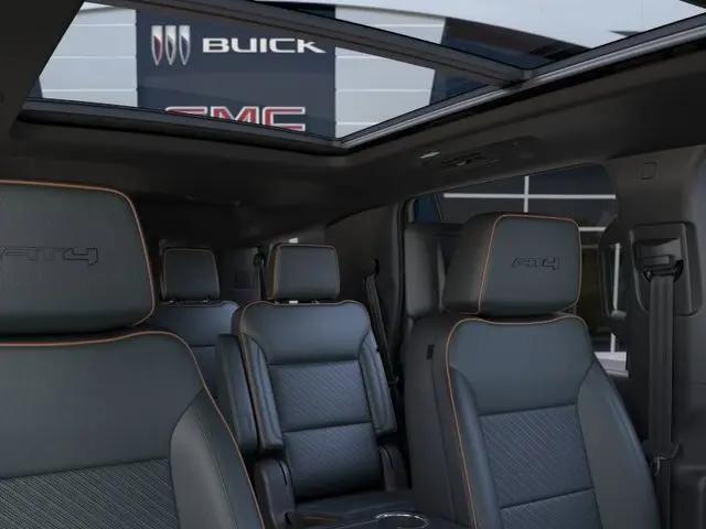 2026 GMC Yukon 4WD AT4