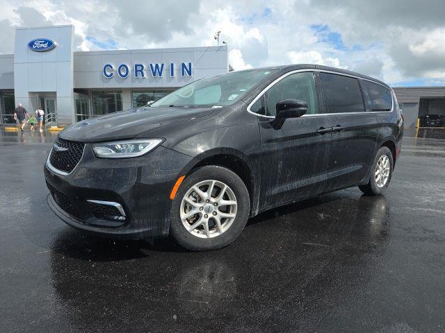2023 Chrysler Pacifica Touring L for sale in Republic, MO