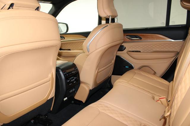 2024 Jeep Grand Cherokee Summit Reserve