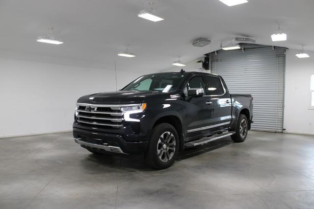 2023 Chevrolet Silverado 1500 4WD Crew Cab Short Bed High Country