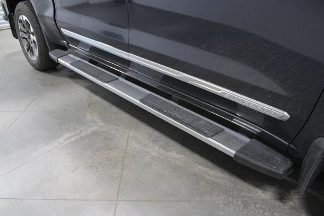 2023 Chevrolet Silverado 1500 4WD Crew Cab Short Bed High Country