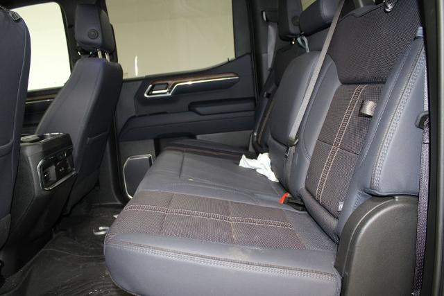 2023 Chevrolet Silverado 1500 4WD Crew Cab Short Bed High Country