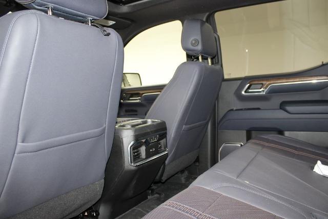 2023 Chevrolet Silverado 1500 4WD Crew Cab Short Bed High Country