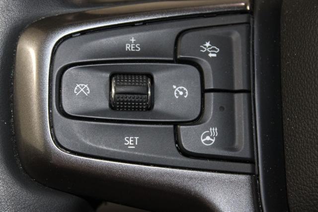 2023 Chevrolet Silverado 1500 4WD Crew Cab Short Bed High Country