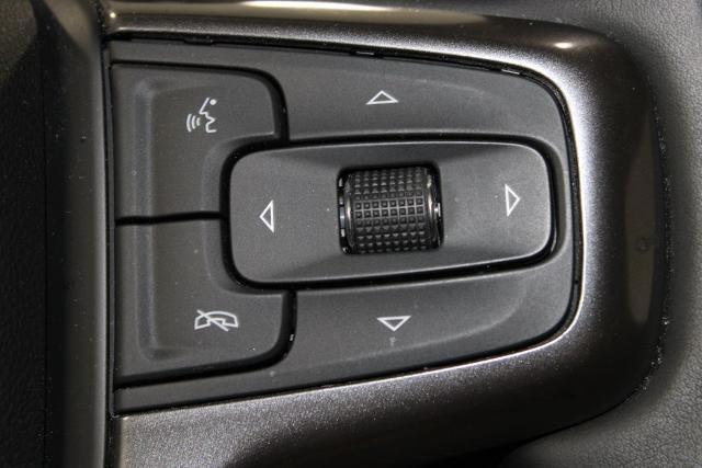 2023 Chevrolet Silverado 1500 4WD Crew Cab Short Bed High Country