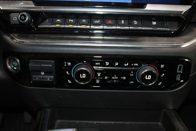 2023 Chevrolet Silverado 1500 4WD Crew Cab Short Bed High Country